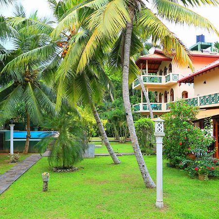 Shangri-Lanka Villa Bentota Extérieur photo