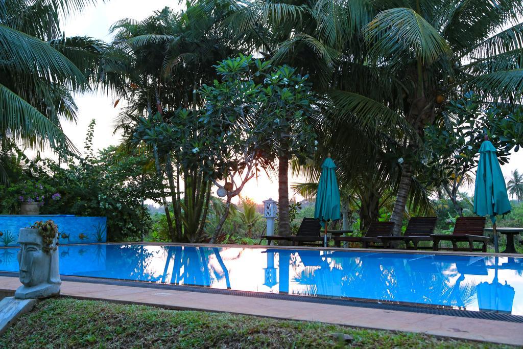 Shangri-Lanka Villa Bentota Extérieur photo