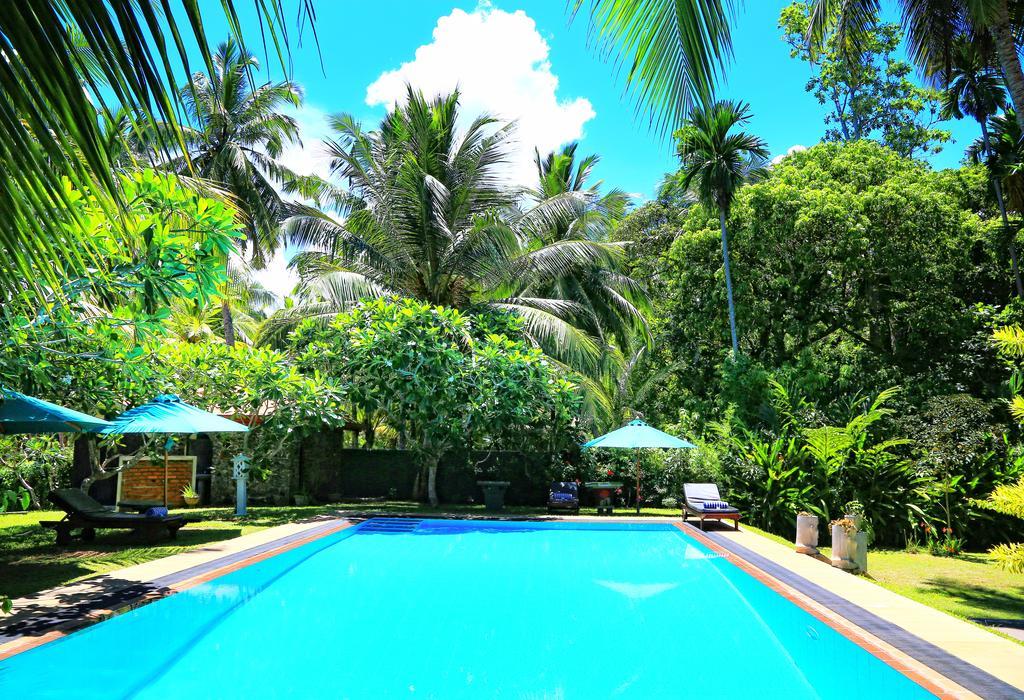 Shangri-Lanka Villa Bentota Extérieur photo